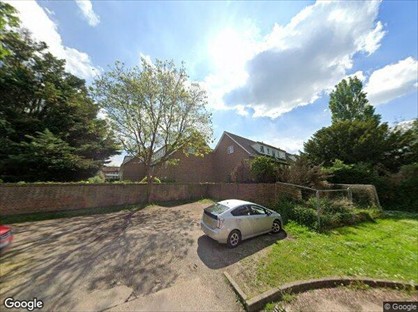 1 Bed Flat, Sycamore Close, SM5