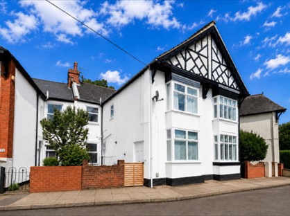 2 Bed Flat, Colwyn Road, NN1