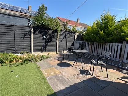 3 Bed Semi-Detached House, Cherry Grove, DN11