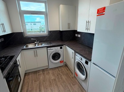 2 Bed Flat, Ferry Road, LA14