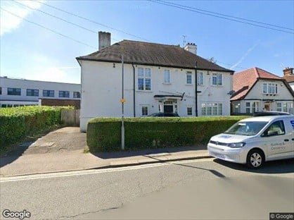 Room in a Shared House, Shepherds Road, WD18
