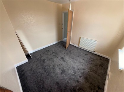 3 Bed Semi-Detached House, Lodore Avenue, BD2