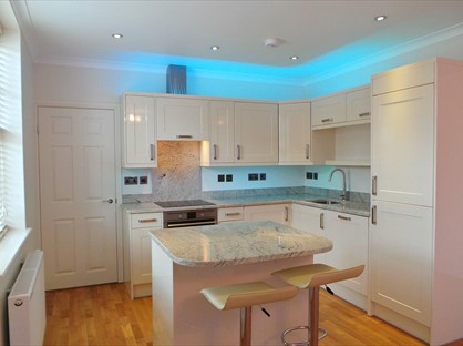 1 Bed Flat, Pipewell Court, CV22