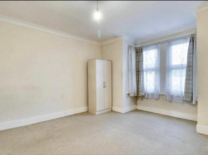Room in a Shared House, Redbridge, IG1