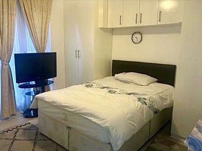 Room in a Shared House, High Road, RM6