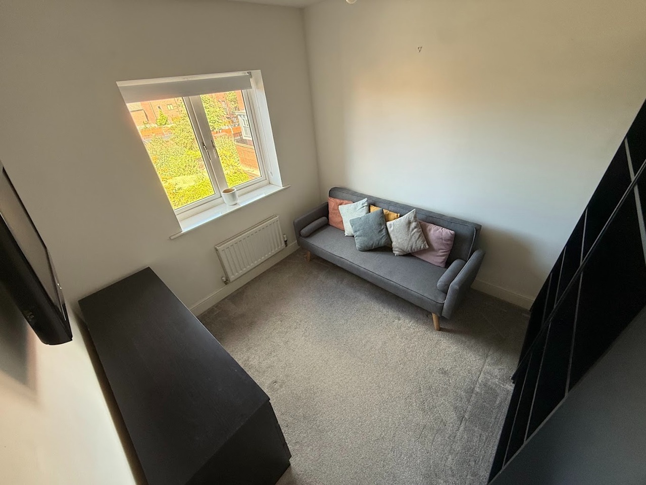 3 Bed Terraced House, Cable Place, LS10 photo 3