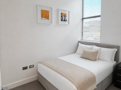 2 Bed Flat, Atria House, SL1