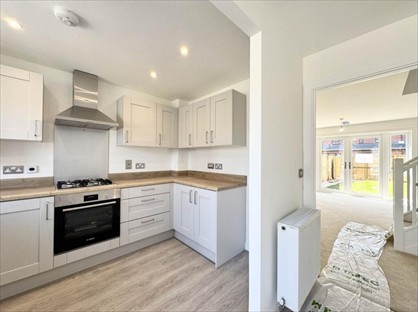 4 Bed Semi-Detached House, Fox Street, BL6