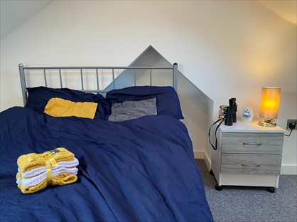 Room in a Shared House, Swindon, SN2