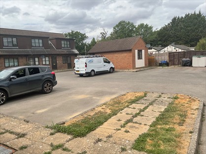 Studio Flat, Lye Lane, AL2