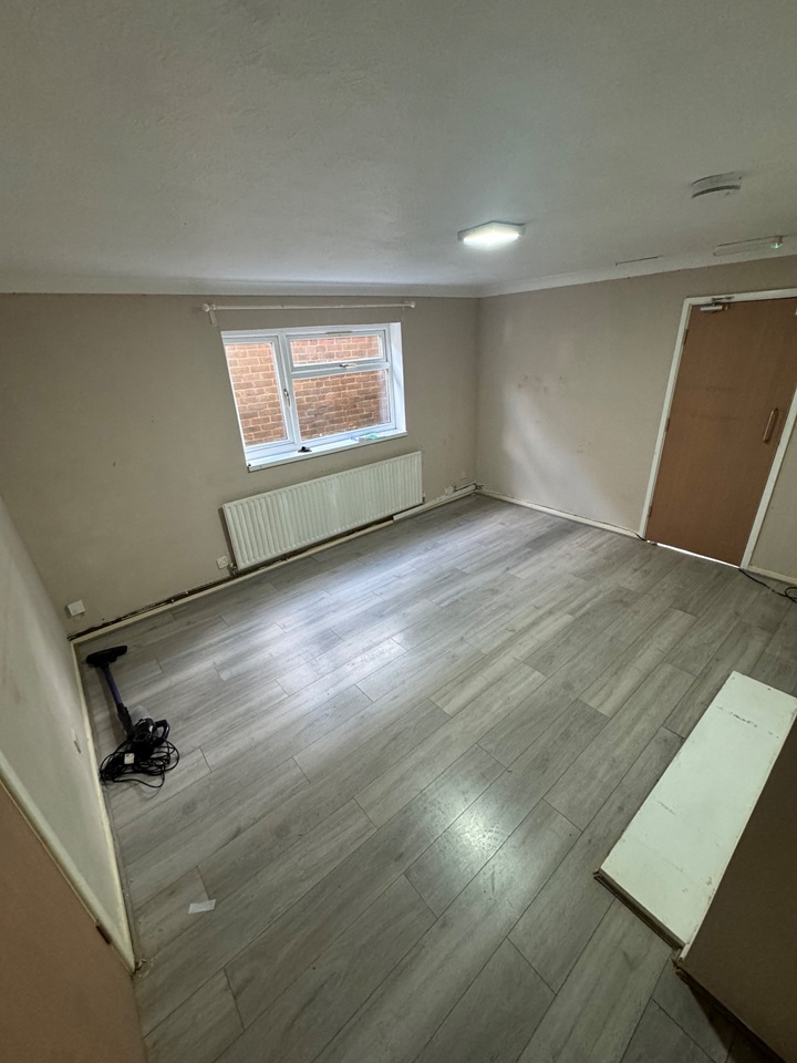 Room in a Shared House, Francis Road, B33 photo 2