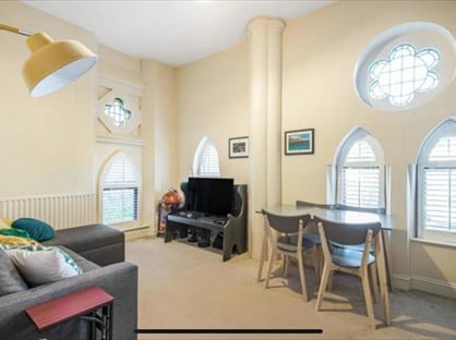 1 Bed Flat, Waldegrave Road, SE19