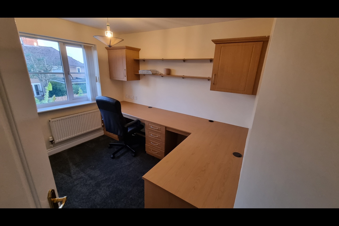 5 Bed Detached House, Milestone Close, CF14 photo 4