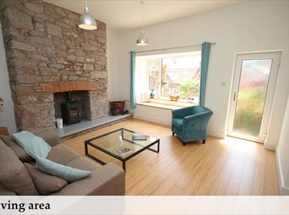 2 Bed Terraced House, Prings Court, TQ5