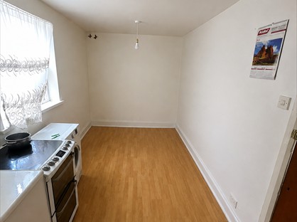 Studio Flat, Hoe St, E17