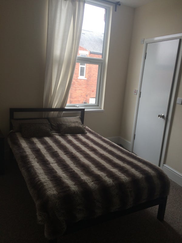 Room in a Shared House, Loughborough Road, NG2