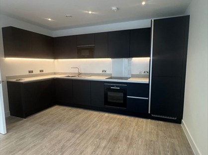 Room in a Shared Flat, Herdwick Court, TW3