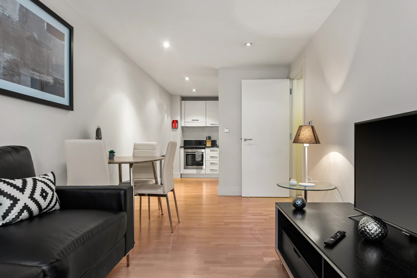 1 Bed Flat, Sir John Lyon House, EC4V