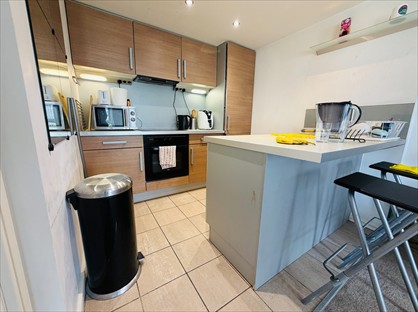 1 Bed Flat, East St, LS9