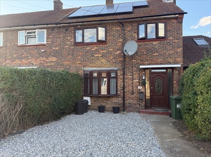 3 Bed Terraced House, Melksham Close, RM3