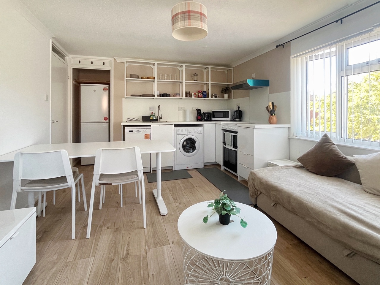 2 Bed Flat, Golding Rd, CB1 photo 2