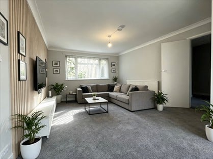 2 Bed Maisonette, Underwood Close, ME15