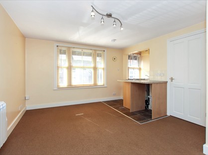 1 Bed Flat, Western Road, HP23