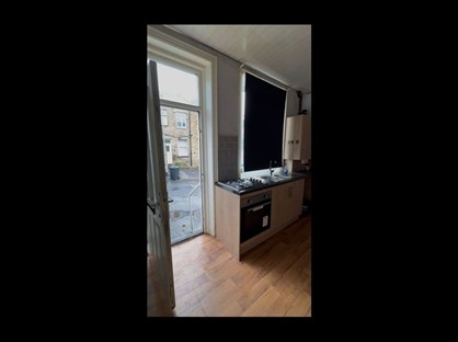 3 Bed Terraced House, South View Terrace, WF13