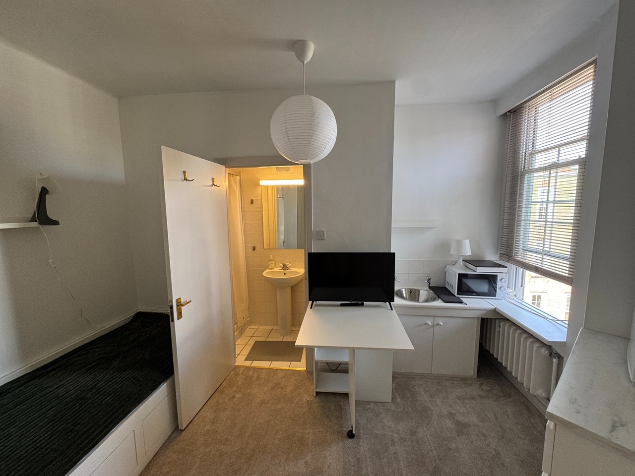 Room in a Shared House, North End House, W14