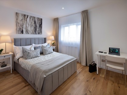 5 Bed Terraced House, Landons Close, E14