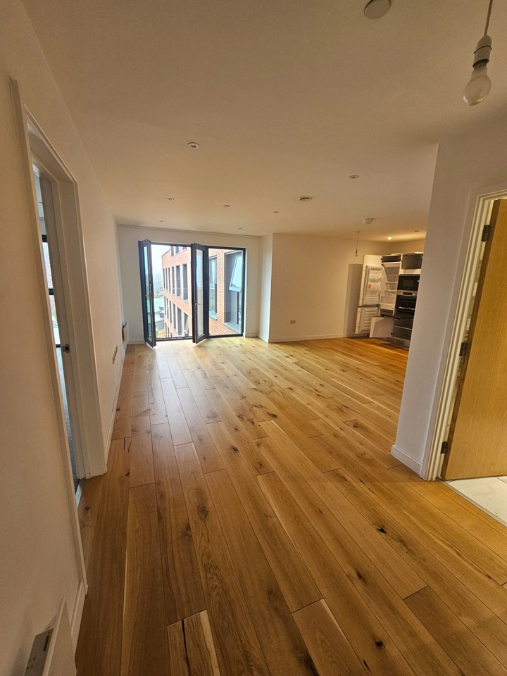 1 Bed Flat, Windmill St, B1 photo 2