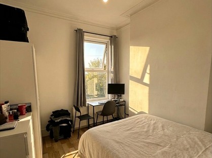 Room in a Shared House, Alloa Road, SE8