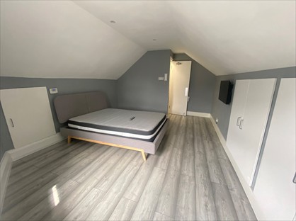 1 Bed Maisonette, Canterbury St, ME7