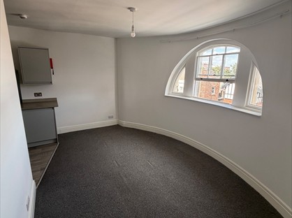 1 Bed Flat, Mynd House, GL1