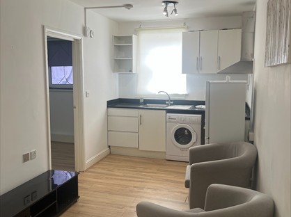 2 Bed Flat, Chatsworth Road, E5