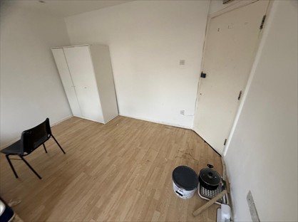 Studio Flat, Uxbridge Road, UB10