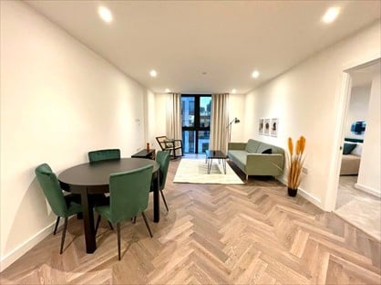1 Bed Flat, Gauging Square, E1W