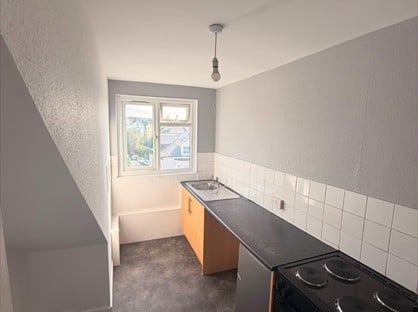 1 Bed Flat, Carisbrooke Road, TN38