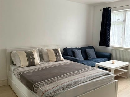 Room in a Shared Flat, Eagle Avenue, RM6