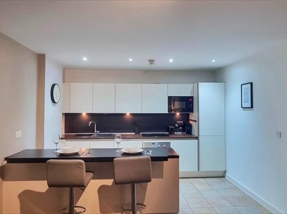1 Bed Flat, Whitworth, M3