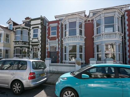Studio Flat, Festing Grove, PO4