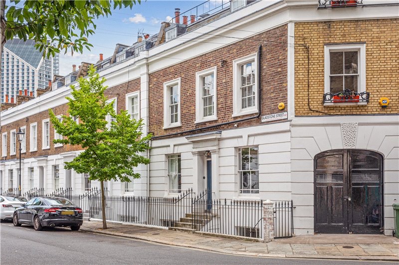 3 Bed Terraced House, Gladstone Street, SE1