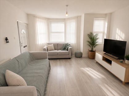 3 Bed Semi-Detached House, Freemantle Avenue, EN3
