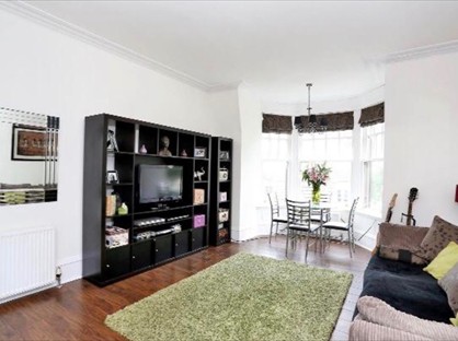 1 Bed Flat, Fonthill Road, AB11