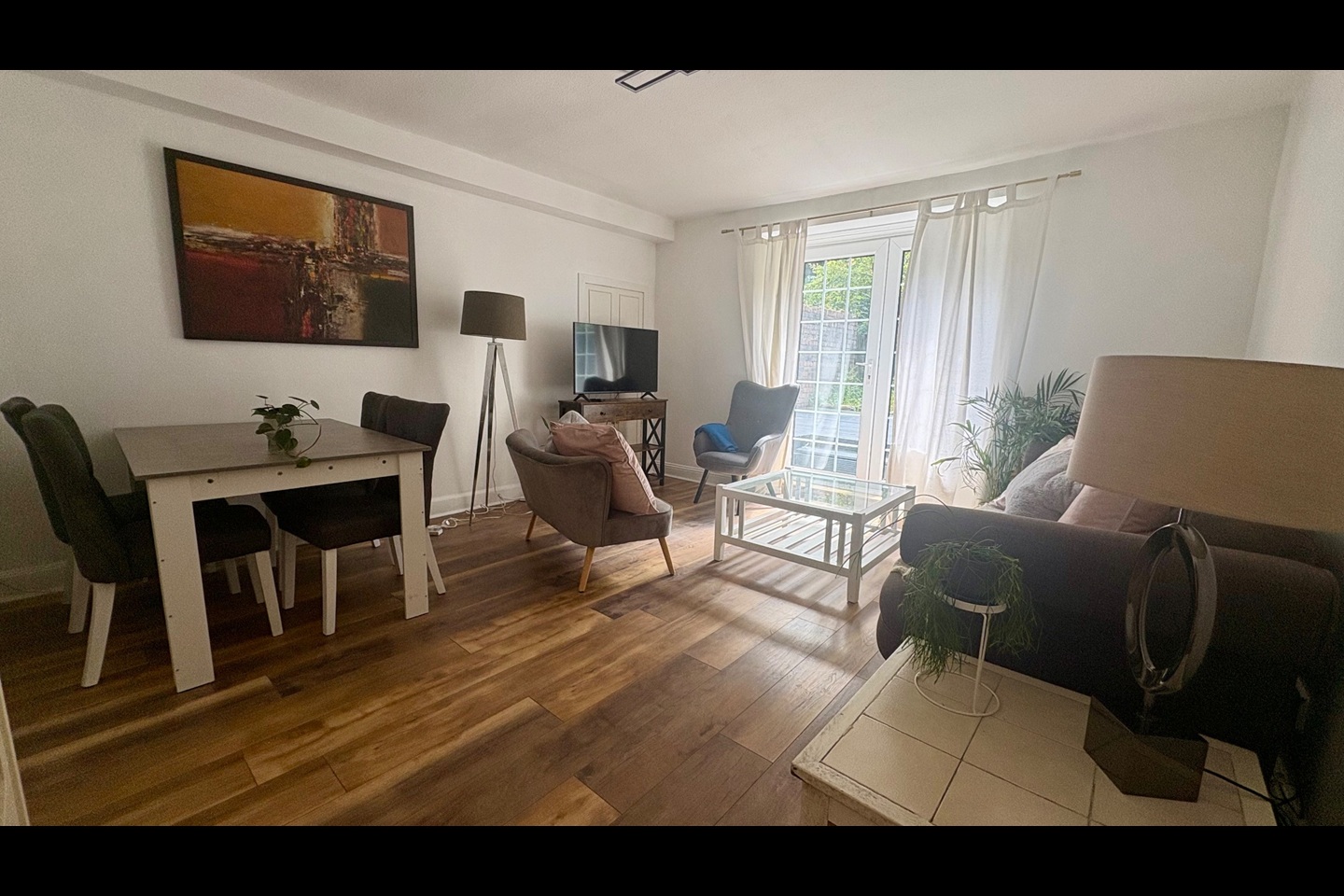 2 Bed Flat, Loudon Terrace, G12