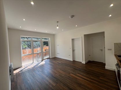 1 Bed Flat, Yardley Wood Road, B13