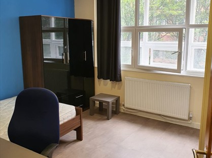 Studio Flat, Cobourg Street, M1