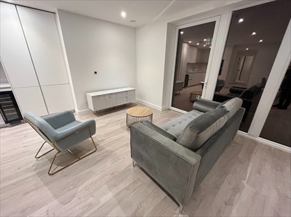 3 Bed Flat, Affinity House, HA0