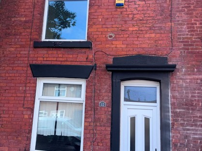 2 Bed Terraced House, Anglesey Road, OL7
