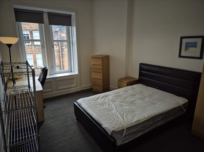 3 Bed Flat, Dennistoun, G31
